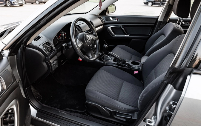 Subaru Outback cena 29900 przebieg: 183000, rok produkcji 2007 z Radom małe 704